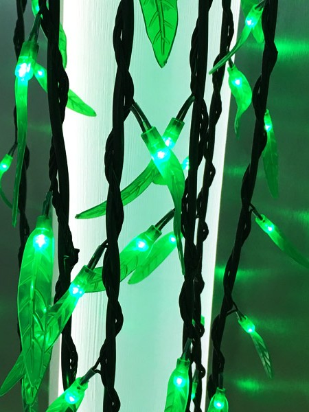 Ива на натуральном стволе 2,5м 1728 лепестков. Зеленая
